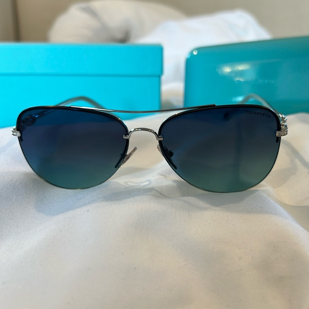 Tiffany Infinity Aviator Silver Black Tiffany Blue Crystal Sunglasses